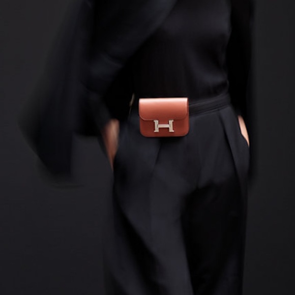 LAST CHANCE BEFORE GOING TO FASHIONPHILE- Hermès Constance Slim Wallet - Picture 8 of 10